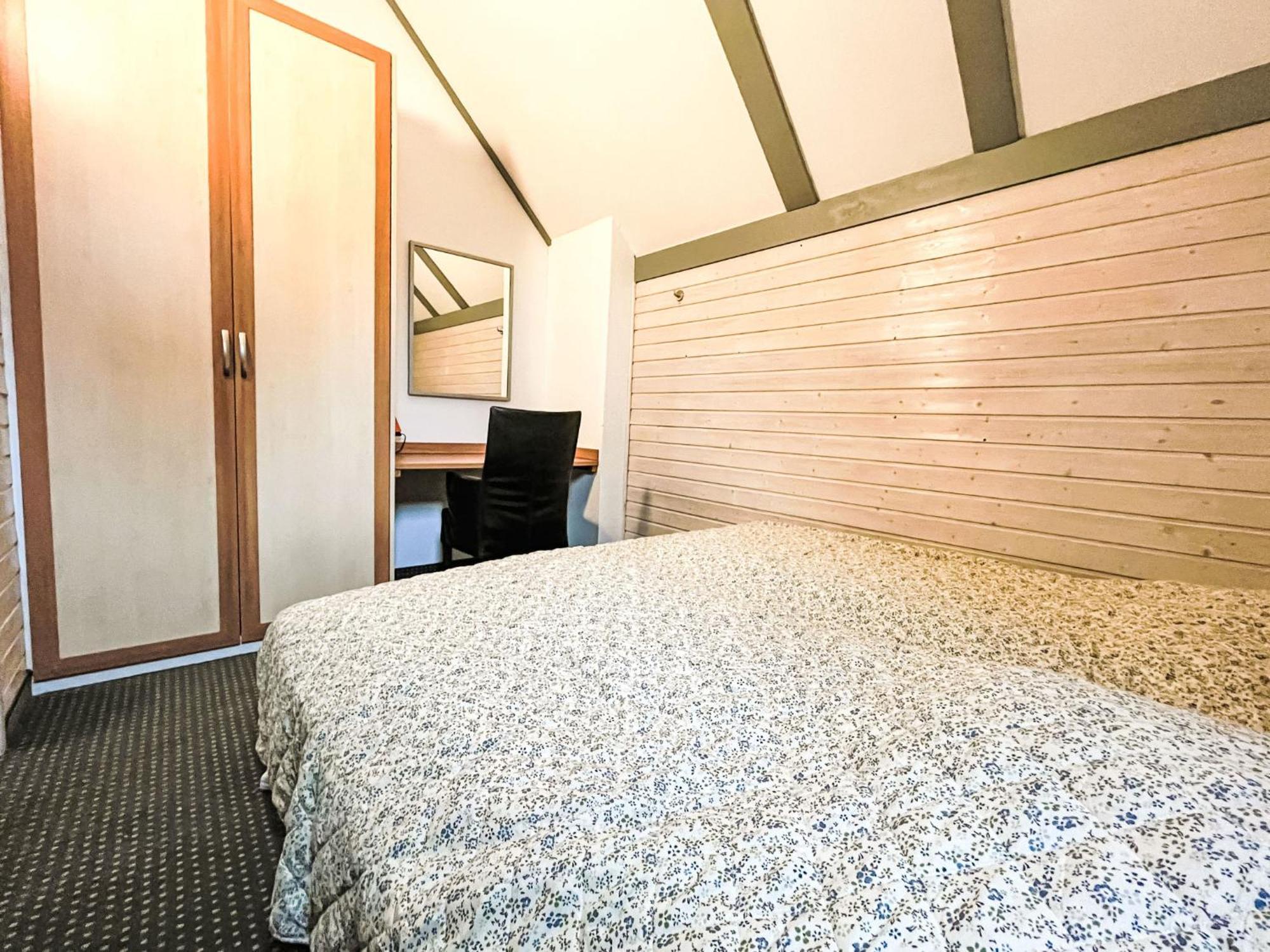 Holiday Home Dorf 3-Haus 112 By Interhome เคียร์ชไฮม์ ภายนอก รูปภาพ